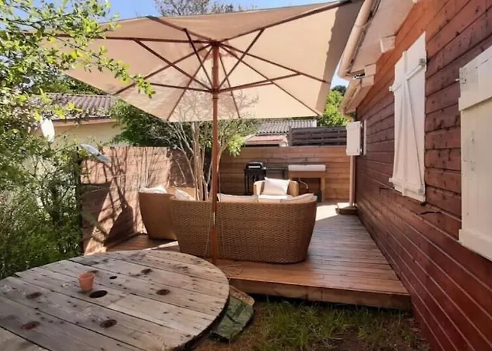 Avec Salon De Jardin *